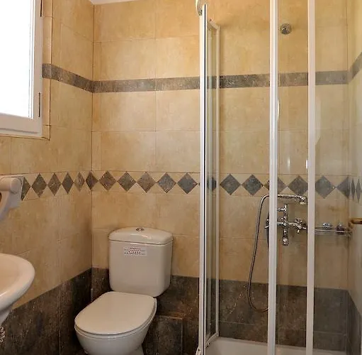 アパート Tsakanos *