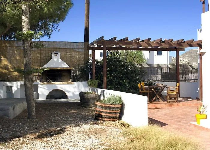 Tsakanos アパート