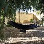 Tsakanos