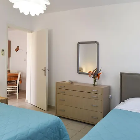 Tsakanos Apartmán Adamantas (Milos)