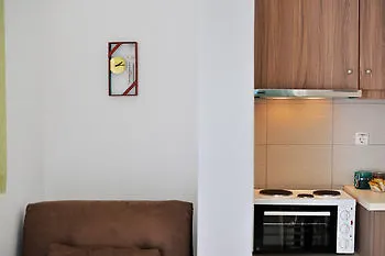 Lejlighed Tsakanos Adamantas